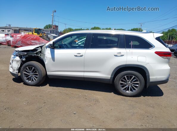 5TDJZRFHXKS601055 2019 TOYOTA HIGHLANDER White 