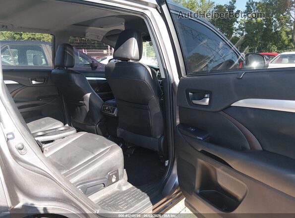 5TDJZRFHXKS611357 2019 TOYOTA HIGHLANDER Gray VIN sticker view