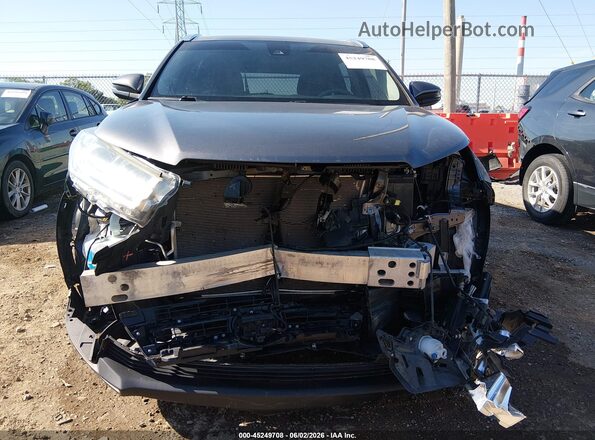 5TDJZRFHXKS611357 2019 TOYOTA HIGHLANDER Gray Rear interior view