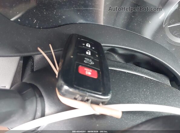 5TDKDRAH0PS048160 2023 TOYOTA HIGHLANDER Silver Widok deski rozdzielczej
