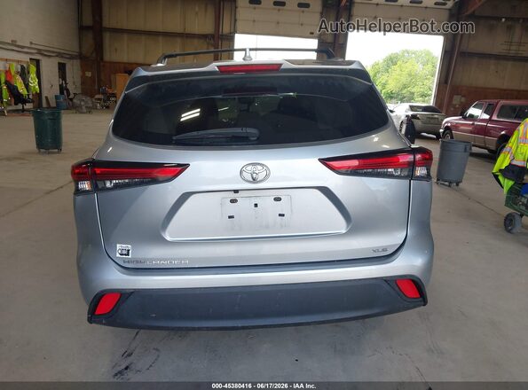 5TDKDRAH4PS036190 2023 TOYOTA HIGHLANDER Серебряный 