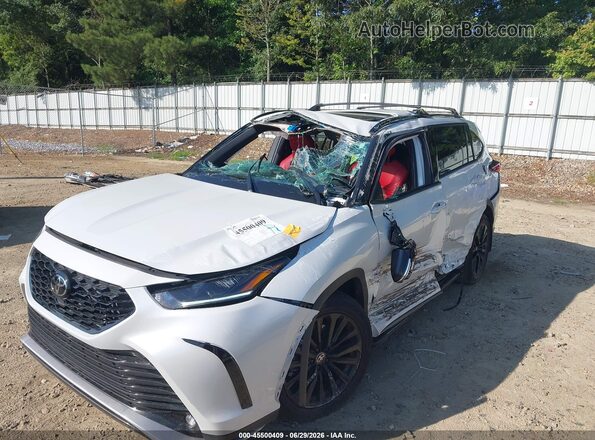 5TDKDRAH5PS010536 2023 TOYOTA HIGHLANDER White Вид спереду