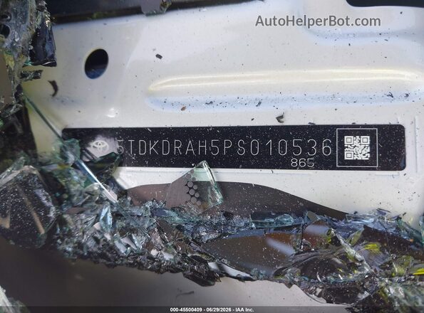 5TDKDRAH5PS010536 2023 TOYOTA HIGHLANDER White Вид задньої частини салону