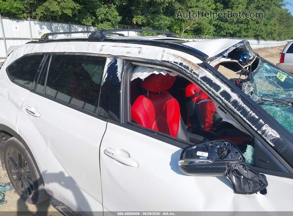 5TDKDRAH5PS010536 2023 TOYOTA HIGHLANDER White Панорамний вид салону 360°