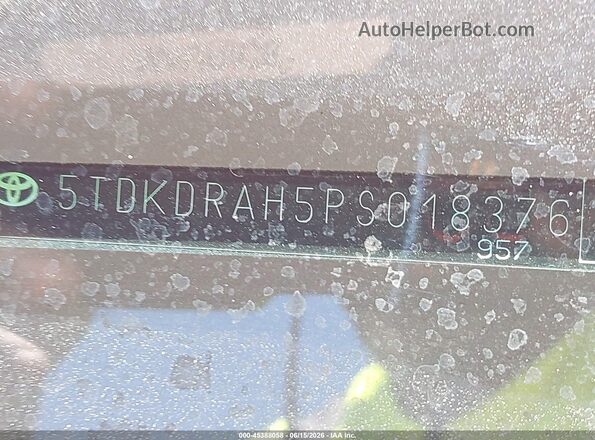 5TDKDRAH5PS018376 2023 TOYOTA HIGHLANDER Gray 