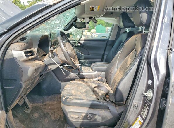 5TDKDRAH7PS023918 2023 TOYOTA HIGHLANDER Серый Вид салона спереди