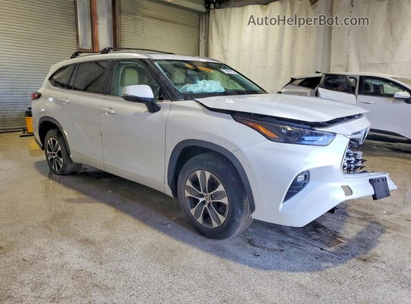 5TDKDRAHXPS005543 2023 TOYOTA HIGHLANDER White 