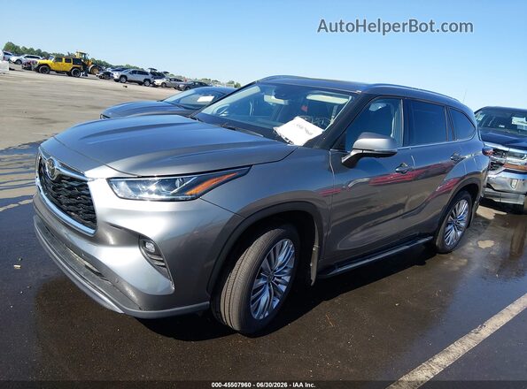 5TDKDRBH1SS590021 2025 TOYOTA HIGHLANDER Silver Передня ліва чверть