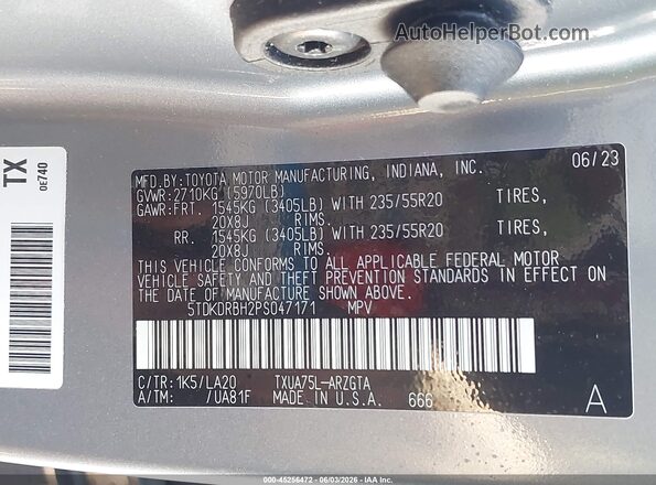 5TDKDRBH2PS047171 2023 TOYOTA HIGHLANDER Light Blue Vista del compartimento del motor