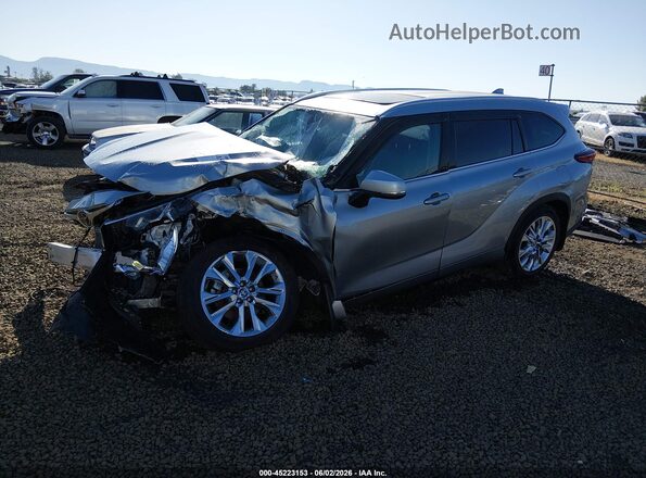 5TDKDRBH3PS041010 2023 TOYOTA HIGHLANDER Silver Przód lewy
