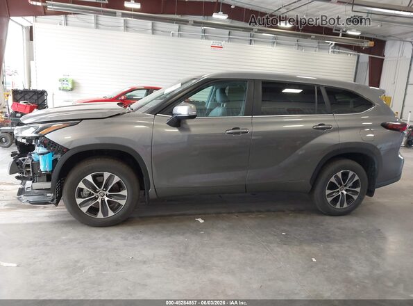5TDKDRBH3SS593602 2025 TOYOTA HIGHLANDER Gray 