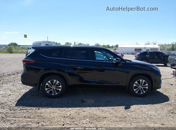5TDKDRBH3TS604504 2026 TOYOTA HIGHLANDER Black Rear interior view