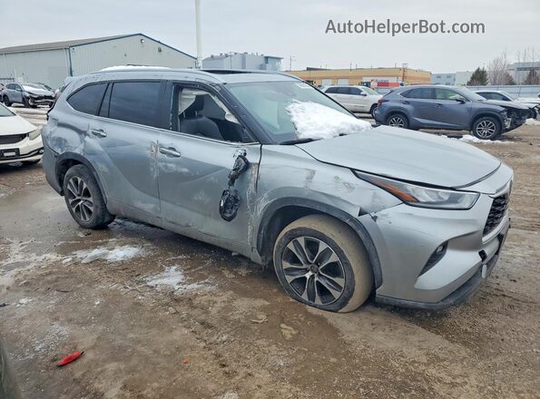 5TDKDRBH4PS031571 2023 TOYOTA HIGHLANDER Silver Front right