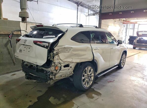 5TDKDRBH5RS537607 2024 TOYOTA HIGHLANDER Белый Задняя правая четверть