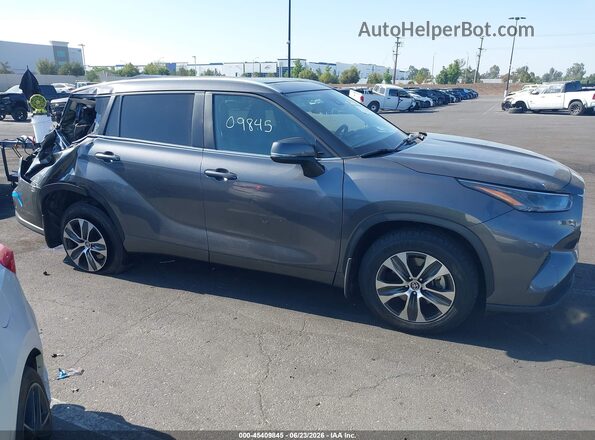 5TDKDRBH7PS033511 2023 TOYOTA HIGHLANDER Серый Вид задней части салона
