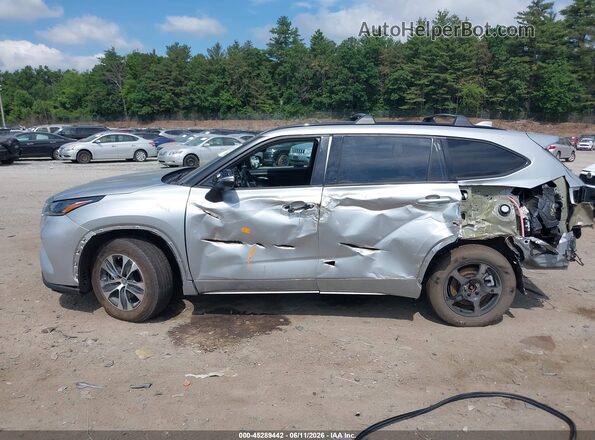 5TDKDRBH7PS507134 2023 TOYOTA HIGHLANDER Серебряный Панорамный вид салона 360°