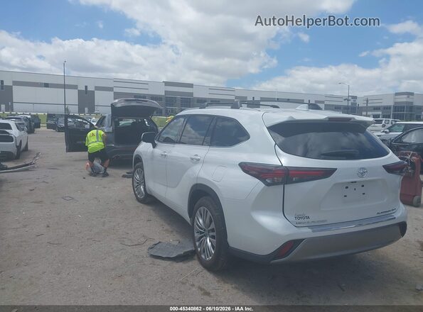 5TDKDRBH7SS593909 2025 TOYOTA HIGHLANDER White Trasero izquierdo