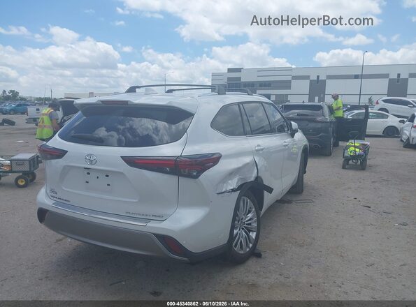 5TDKDRBH7SS593909 2025 TOYOTA HIGHLANDER White Trasero derecho