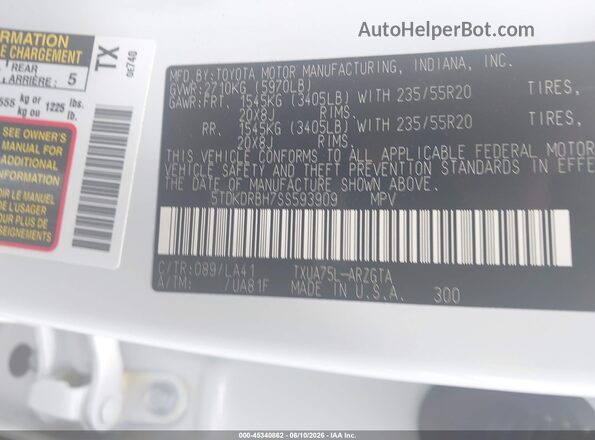 5TDKDRBH7SS593909 2025 TOYOTA HIGHLANDER White Vista del compartimento del motor