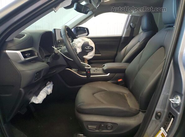 5TDKDRBH8TS600464 2026 TOYOTA HIGHLANDER Gray Սալոնի դիմացի տեսք