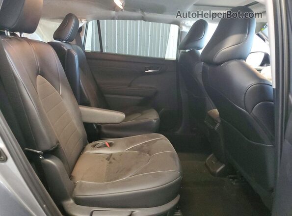 5TDKDRBH8TS600464 2026 TOYOTA HIGHLANDER Gray Սալոնի հետևի տեսք
