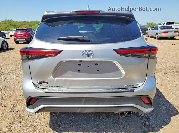 5TDKDRBH9PS508608 2023 TOYOTA HIGHLANDER Silver Vista trasera