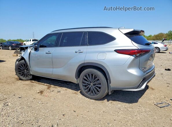 5TDKDRBH9PS508608 2023 TOYOTA HIGHLANDER Silver Trasero izquierdo