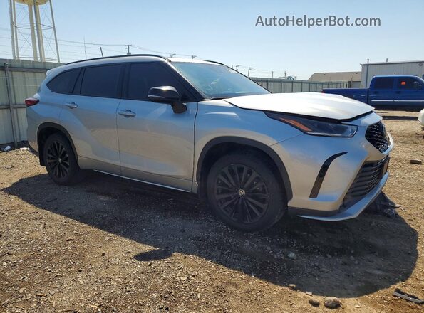 5TDKDRBH9PS508608 2023 TOYOTA HIGHLANDER Silver Delantero derecho