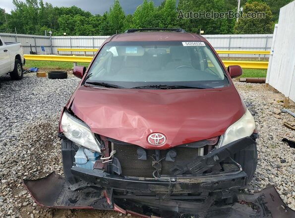 5TDKK3DC0GS709060 2016 TOYOTA SIENNA Burgundy Front view