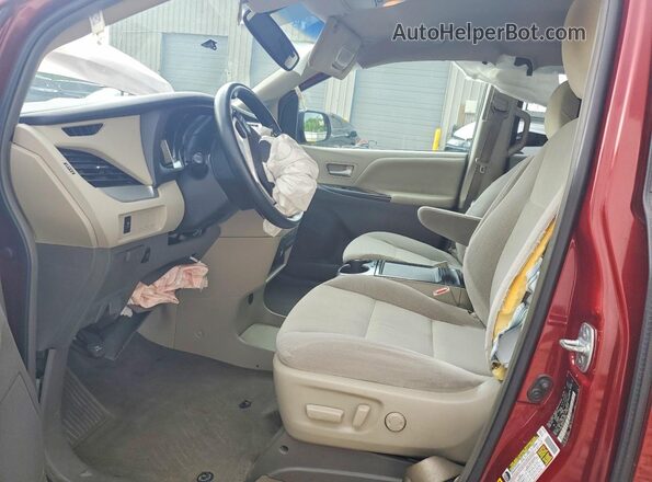 5TDKK3DC0GS709060 2016 TOYOTA SIENNA Burgundy Front interior view
