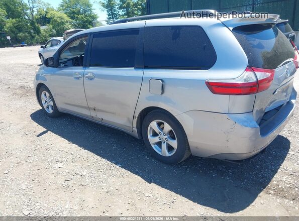 5TDKK3DC1GS719743 2016 TOYOTA SIENNA Black Widok z przodu