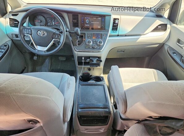 5TDKK3DC2GS750578 2016 TOYOTA SIENNA Silver Dashboard view