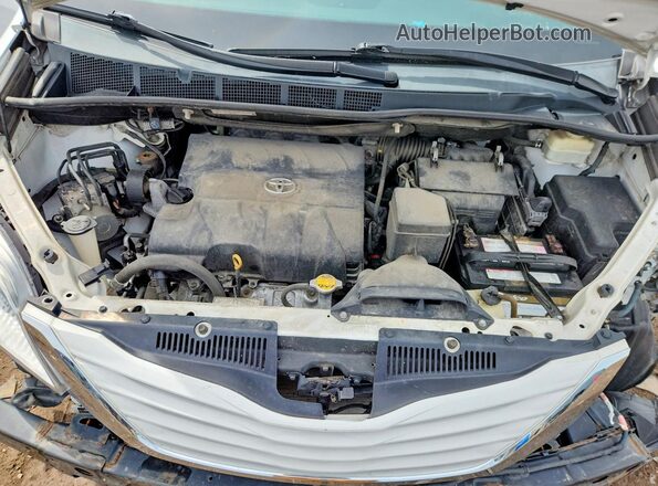 5TDKK3DC3GS696983 2016 TOYOTA SIENNA White Շարժիչի բաժամունքի տեսք