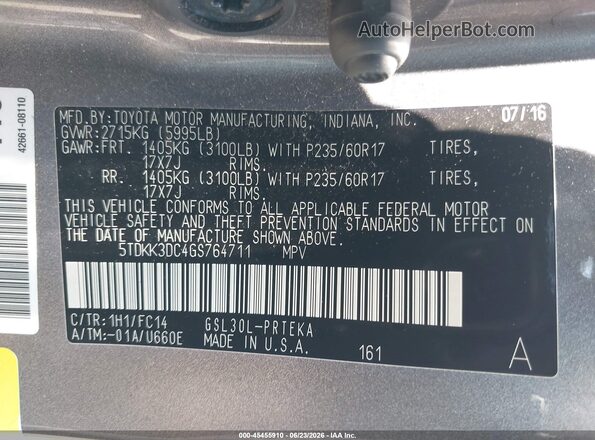 5TDKK3DC4GS764711 2016 TOYOTA SIENNA Gray Vista del compartimento del motor