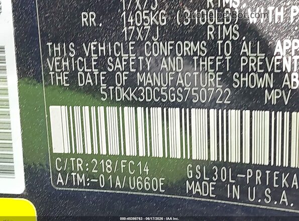 5TDKK3DC5GS750722 2016 TOYOTA SIENNA Black ძრავის განყოფილების ხედი