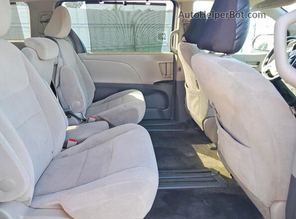 5TDKK3DC9GS714581 2016 TOYOTA SIENNA White 