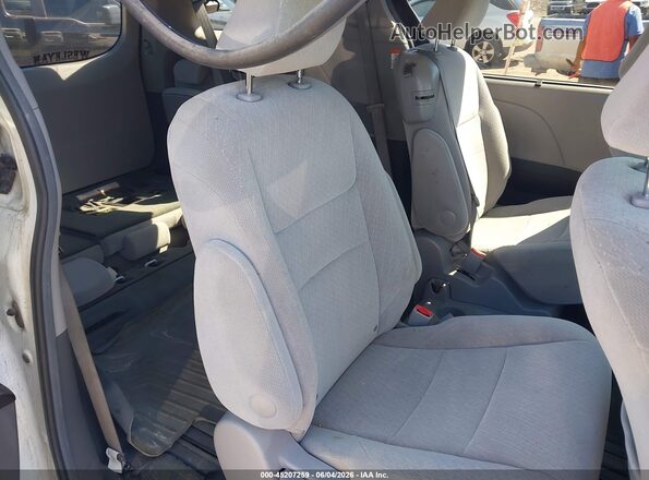 5TDKK3DC9GS722339 2016 TOYOTA SIENNA White 