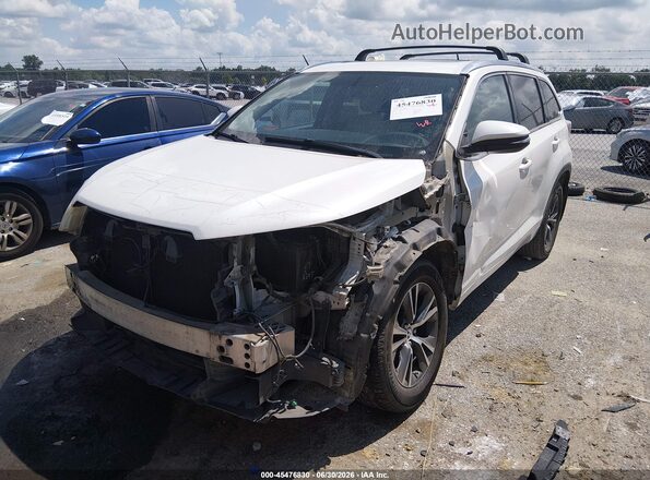 5TDKKRFH2GS175717 2016 TOYOTA HIGHLANDER White Przód lewy