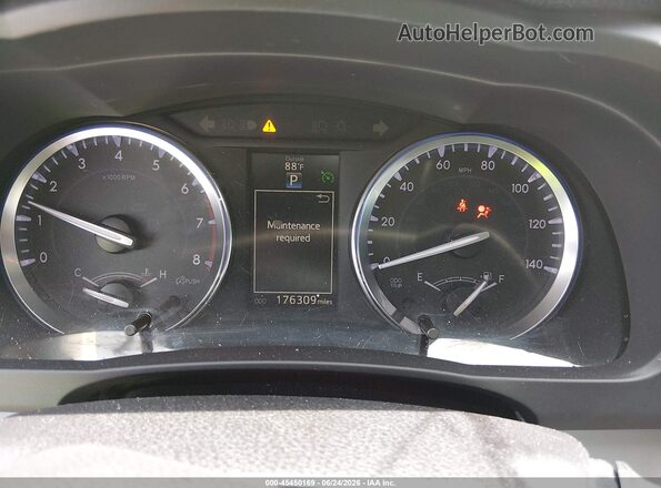 5TDKKRFH3GS140085 2016 TOYOTA HIGHLANDER Gray Հետևի նստատեղերի տեսք