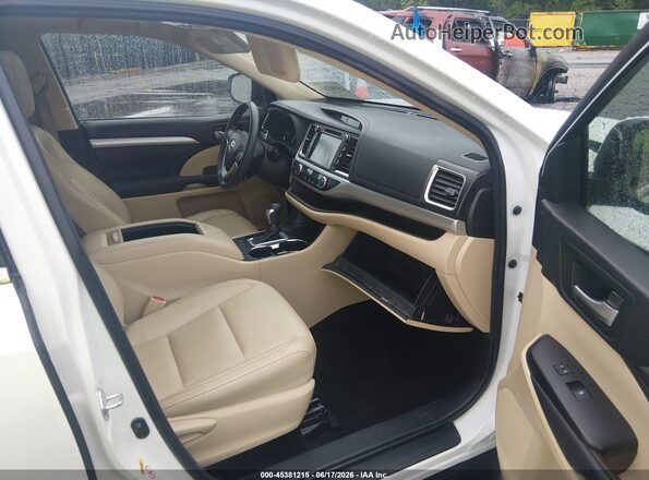 5TDKKRFH5GS129153 2016 TOYOTA HIGHLANDER White Widok wnętrza z przodu