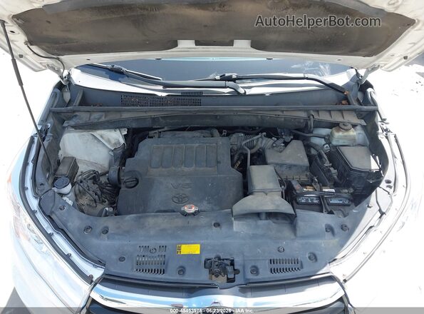 5TDKKRFH6GS127511 2016 TOYOTA HIGHLANDER White უკანა ხედი