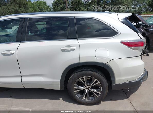 5TDKKRFH6GS127511 2016 TOYOTA HIGHLANDER White 