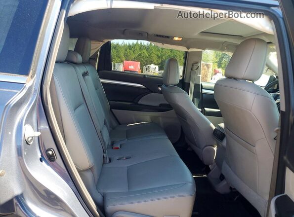5TDKKRFH7GS504993 2016 TOYOTA HIGHLANDER Blue Vista de los asientos traseros