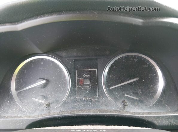 5TDKKRFH8GS124464 2016 TOYOTA HIGHLANDER Silver Вид задніх сидінь