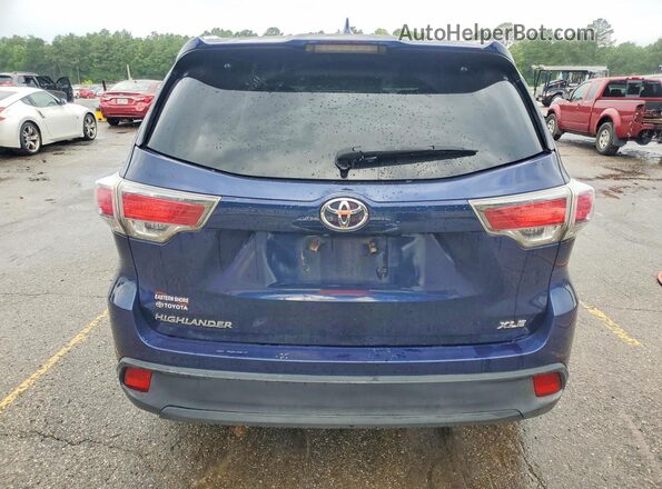5TDKKRFHXGS174928 2016 TOYOTA HIGHLANDER Blue უკანა ხედი