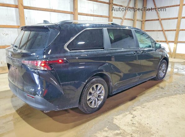 5TDKRKEC0SS233471 2025 TOYOTA SIENNA Black 