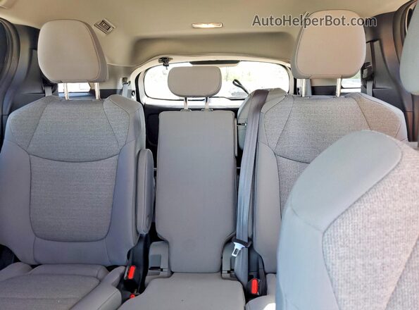 5TDKRKEC0SS273078 2025 TOYOTA SIENNA White Vista de los asientos traseros