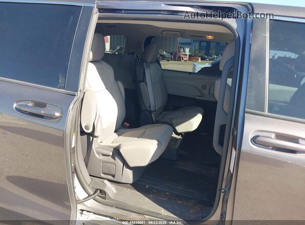 5TDKRKEC2MS033291 2021 TOYOTA SIENNA Gray VIN sticker view