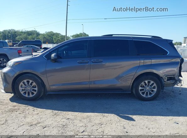 5TDKRKEC2MS033291 2021 TOYOTA SIENNA Gray 