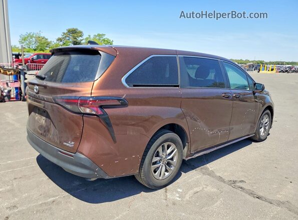 5TDKRKEC2PS145836 2023 TOYOTA SIENNA Brown Trasero derecho